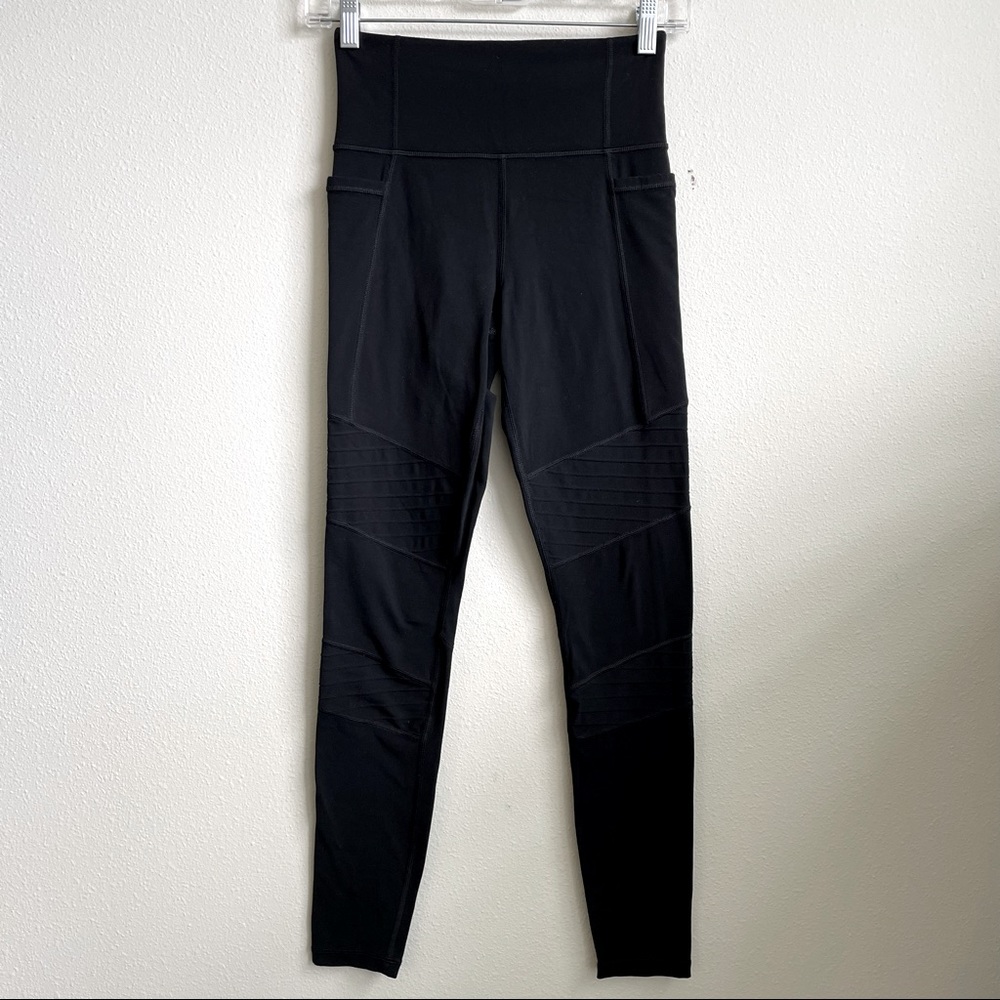 Athleta Double Stash Pocket Leggings